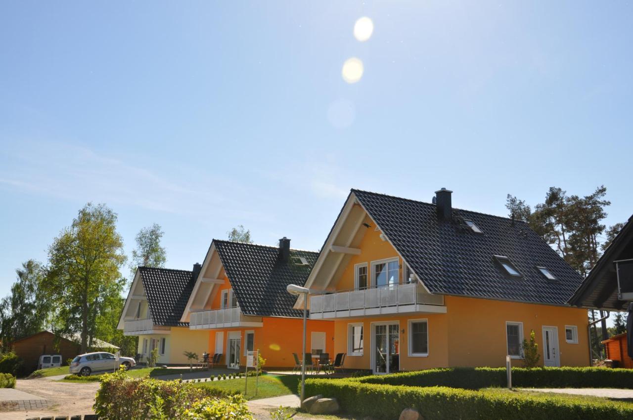 Ferienhaus Mueritzsonne / Og-Appartement Marienfelde Exterior photo